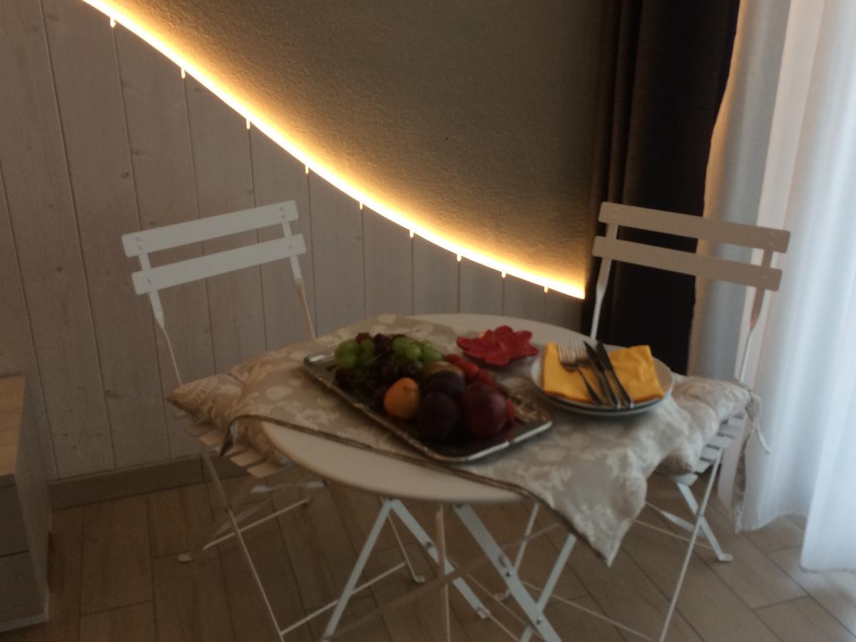 Hotel Letizia ฟอลลอนนีกา ภายนอก รูปภาพ